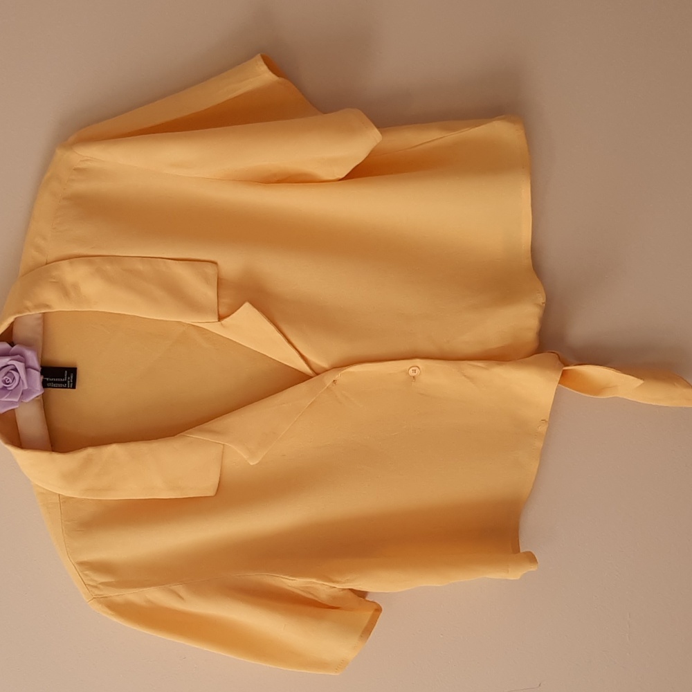 Forever 21 Medium blouse size M yellow